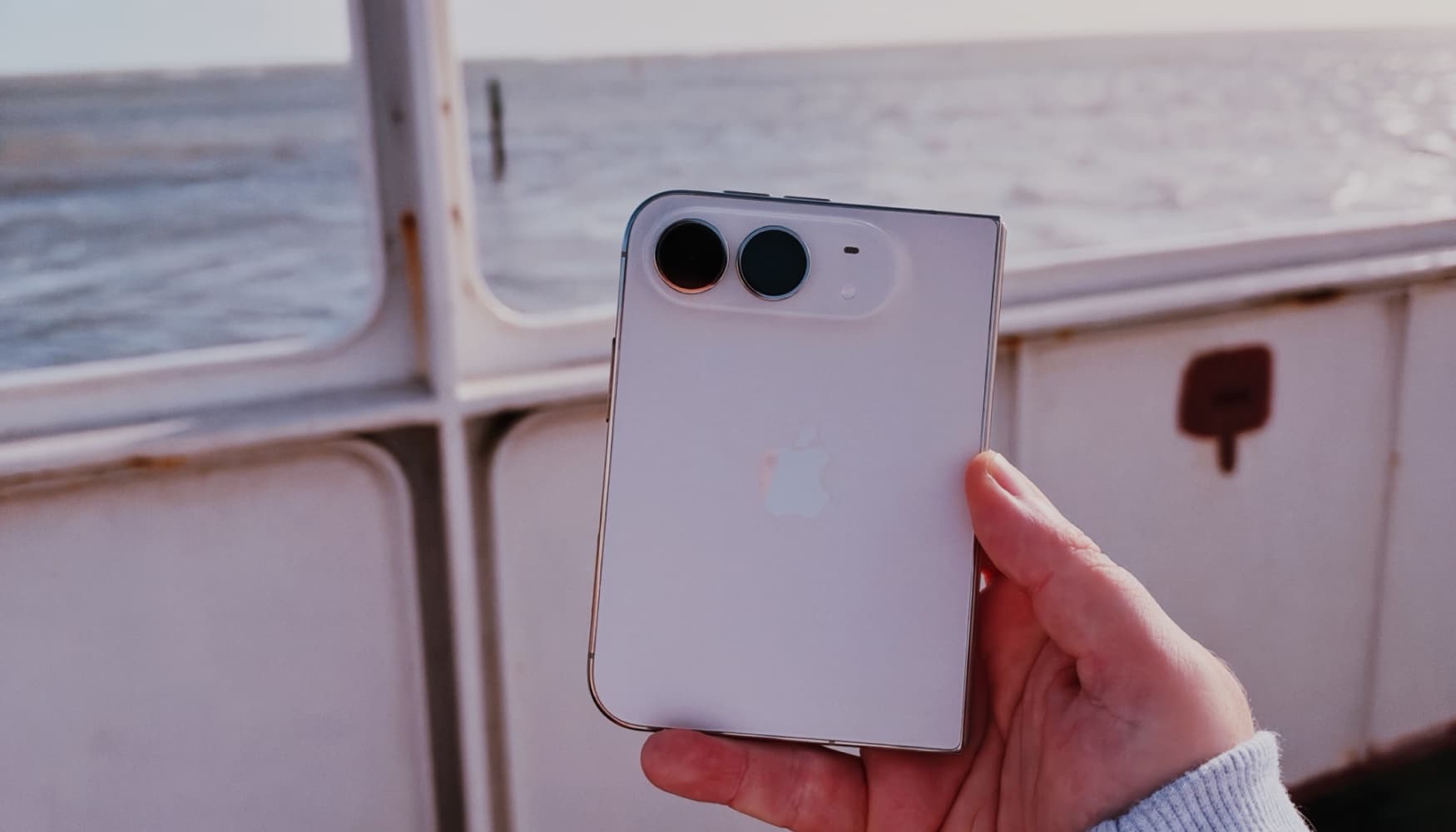 The Toxic Duo: My iPhone Duo Review